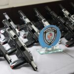 SSP firma parceria com Itapevi para melhorias na segurança e doa 100 pistolas à GCM do município